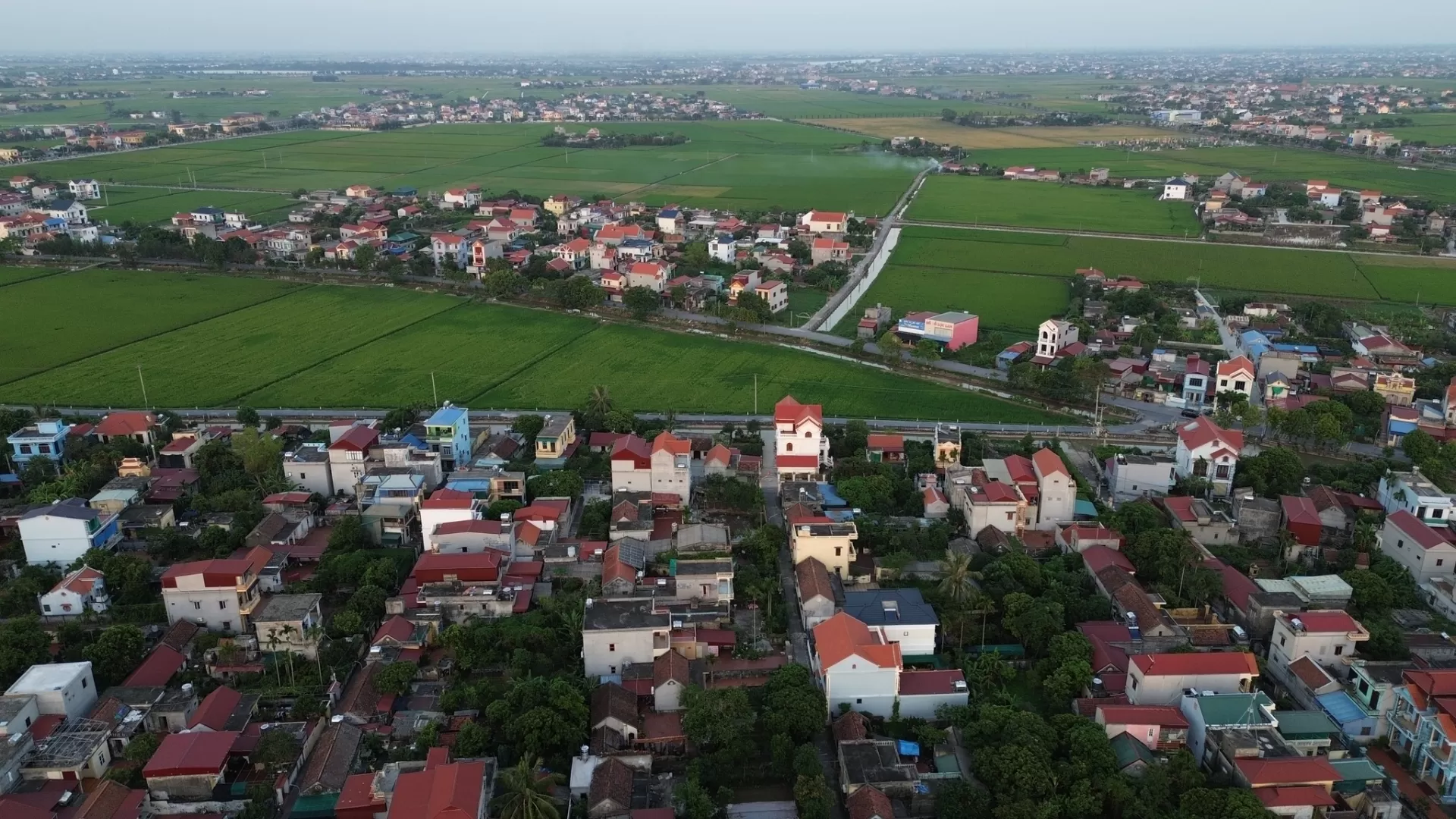 Thế đất hình chiếc bút lông